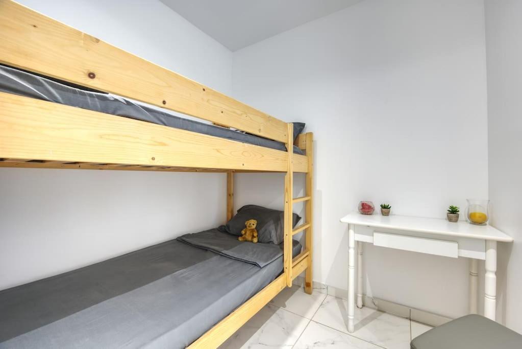 Appt P2 De 1 A 6 Pers A Rognac Apartment Ngoại thất bức ảnh