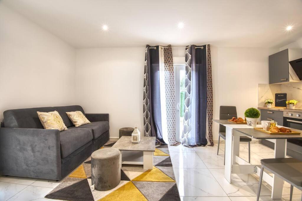 Appt P2 De 1 A 6 Pers A Rognac Apartment Ngoại thất bức ảnh