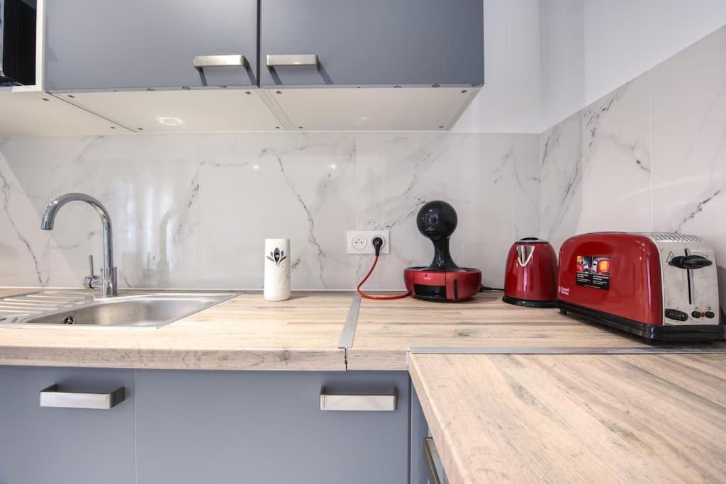 Appt P2 De 1 A 6 Pers A Rognac Apartment Ngoại thất bức ảnh