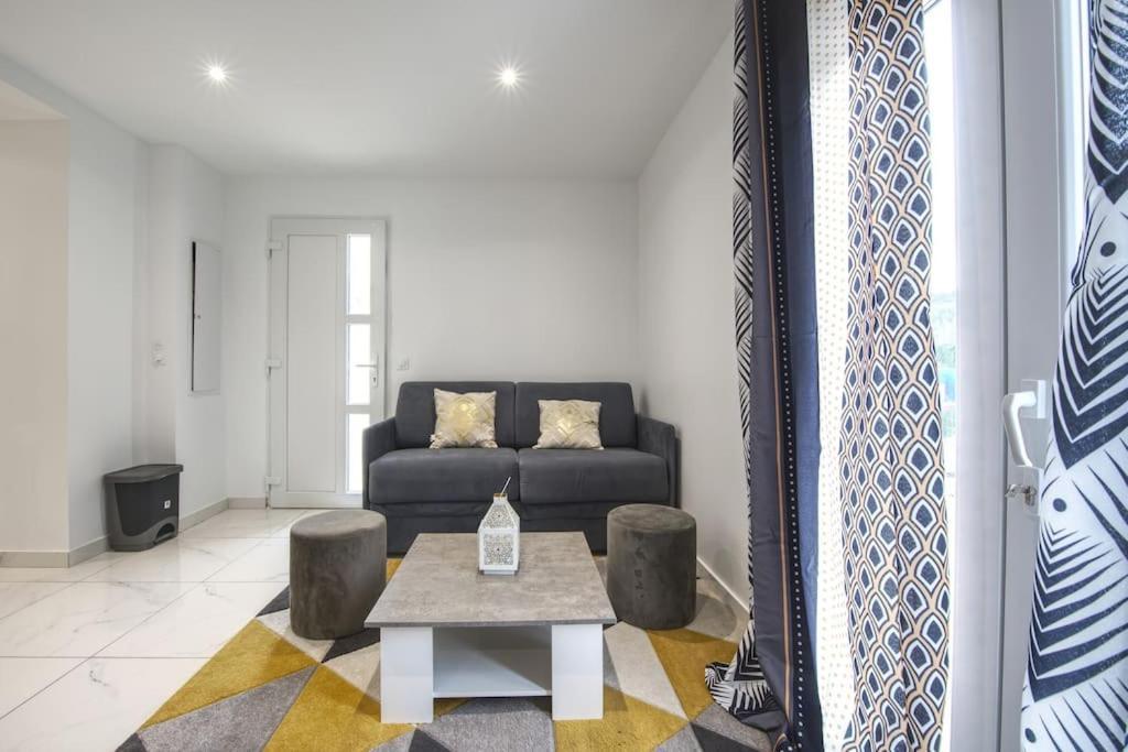 Appt P2 De 1 A 6 Pers A Rognac Apartment Ngoại thất bức ảnh